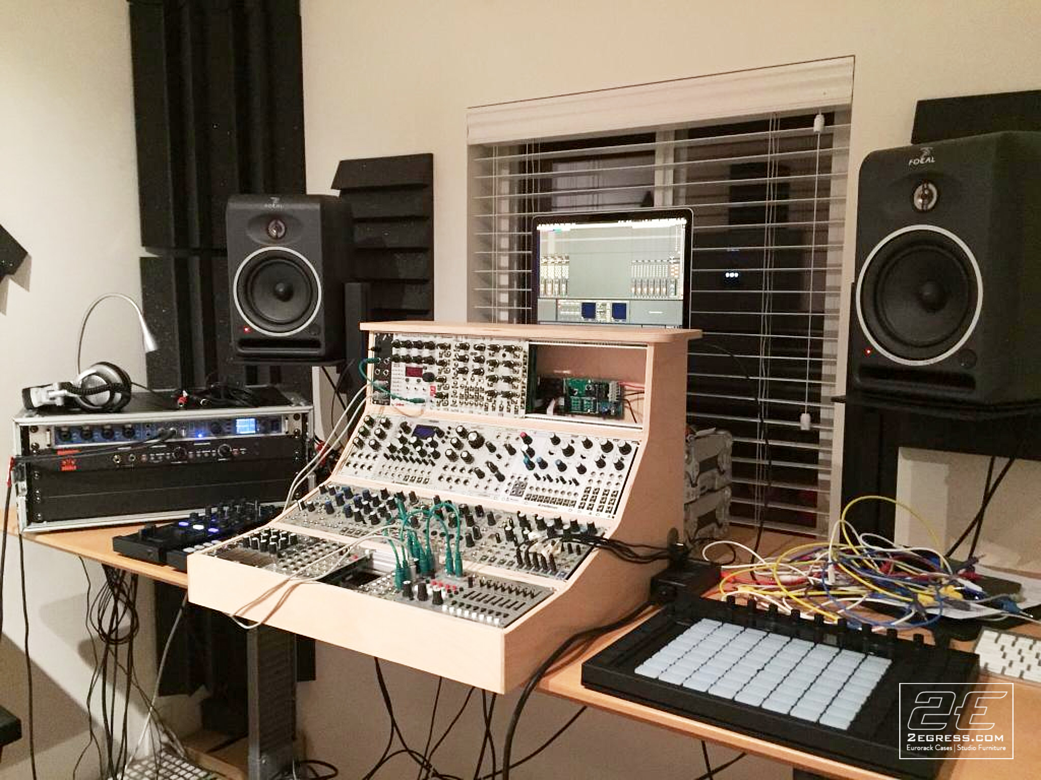 12u eurorack case 2egress