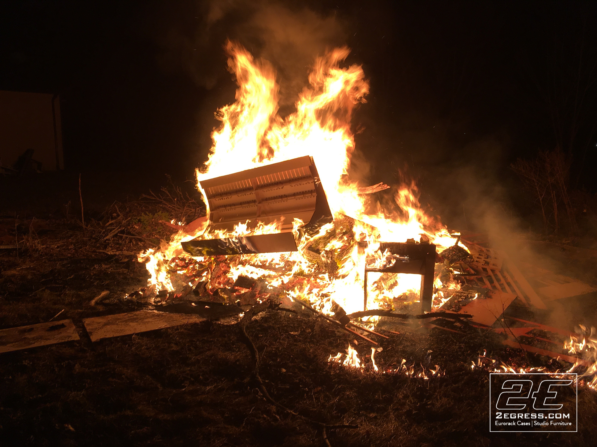 custom eurorack case 2egress