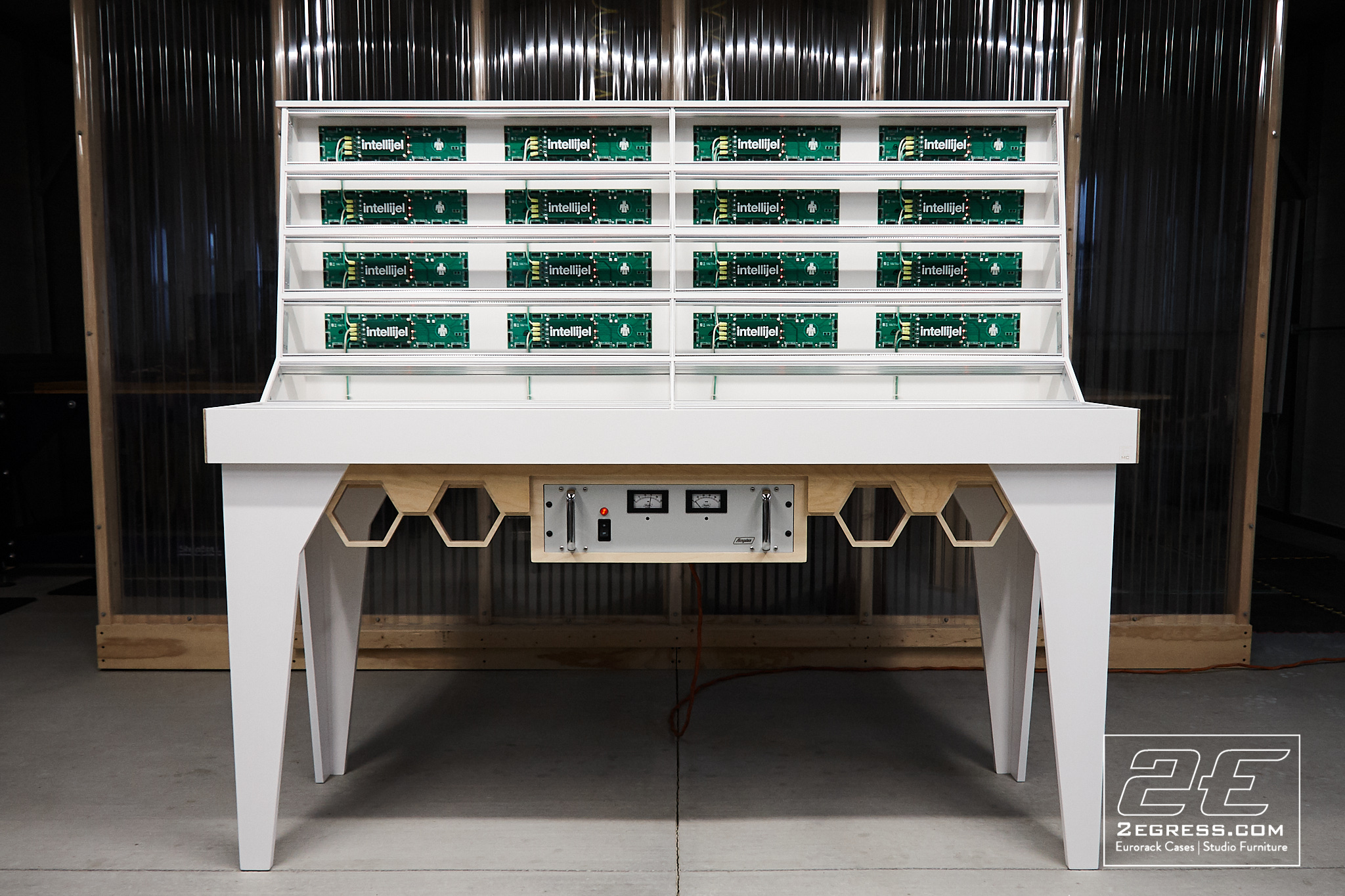 andrew huang eurorack case | 2Egress