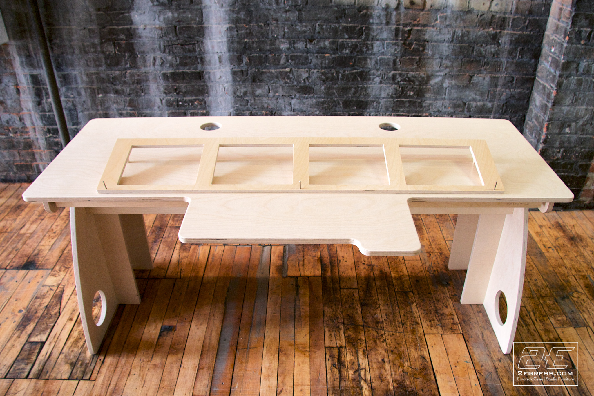 Avid Artist workstation 2egress