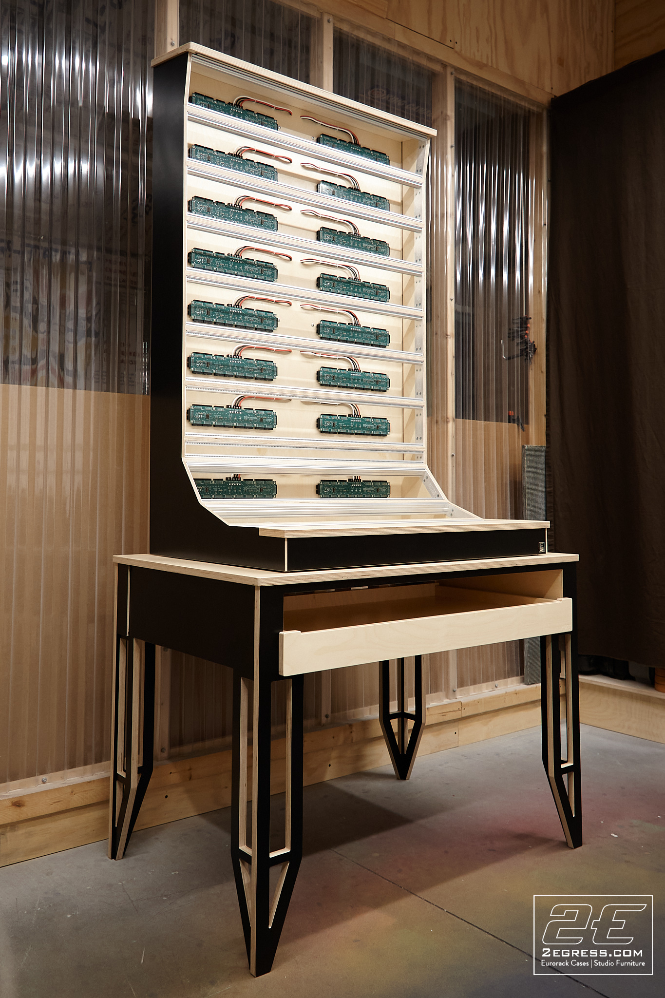 nate lueck eurorack case by 2Egress