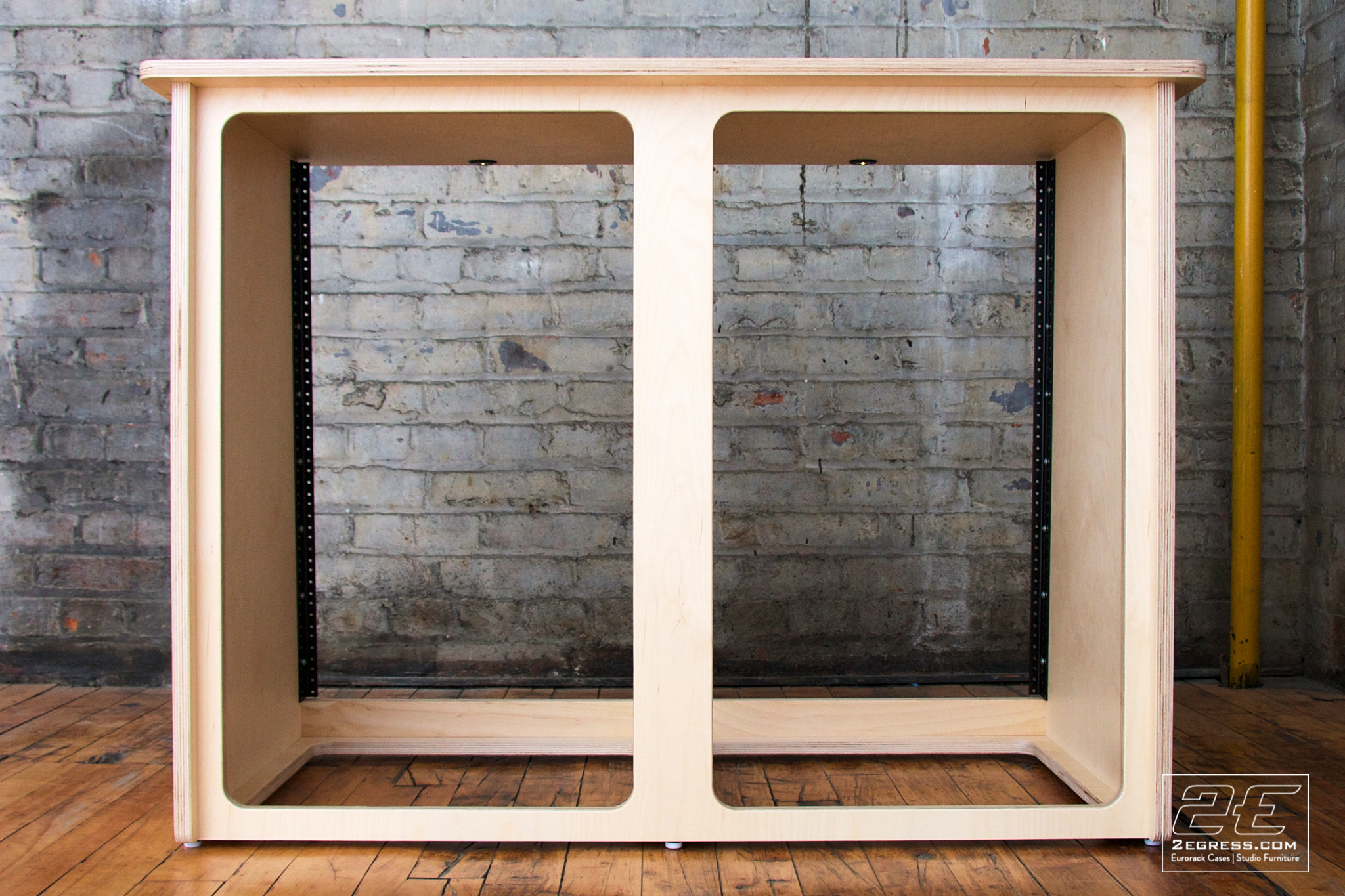 studio rack double bay 2egress