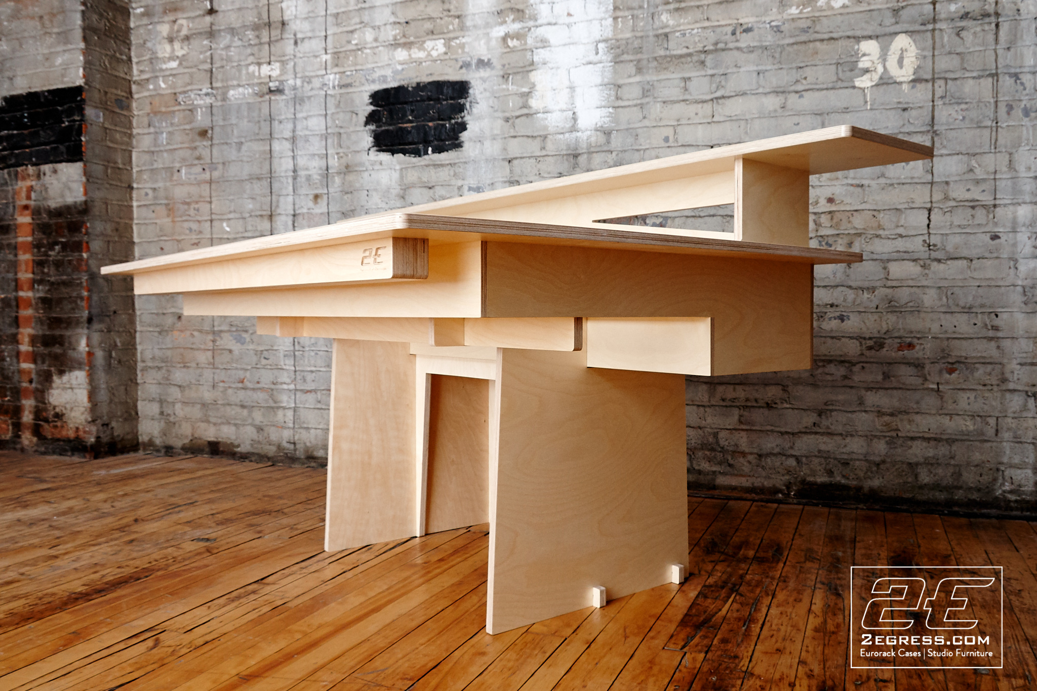 studio desk toft atb 32 2egress