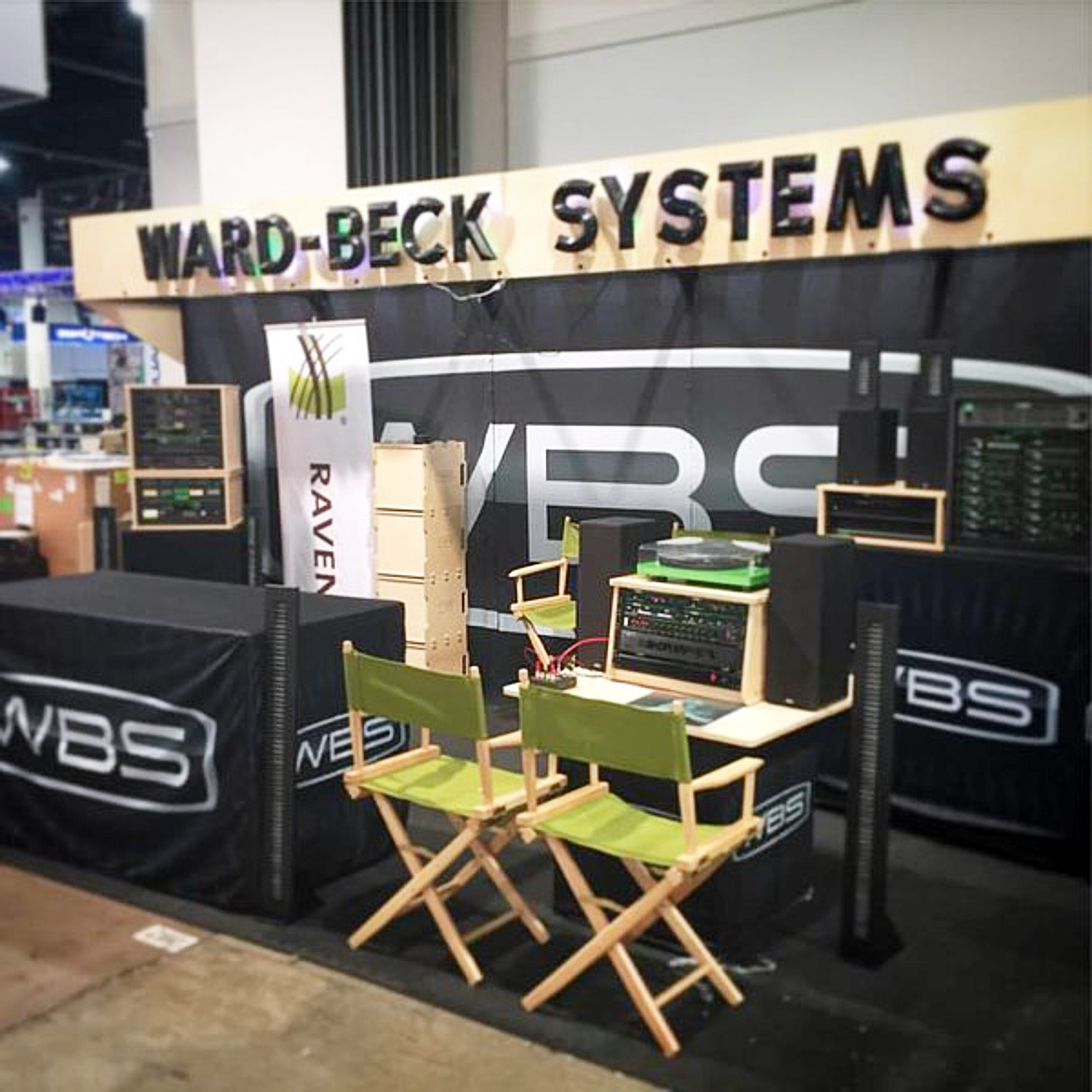 WBS studio rack dauntless 2egress