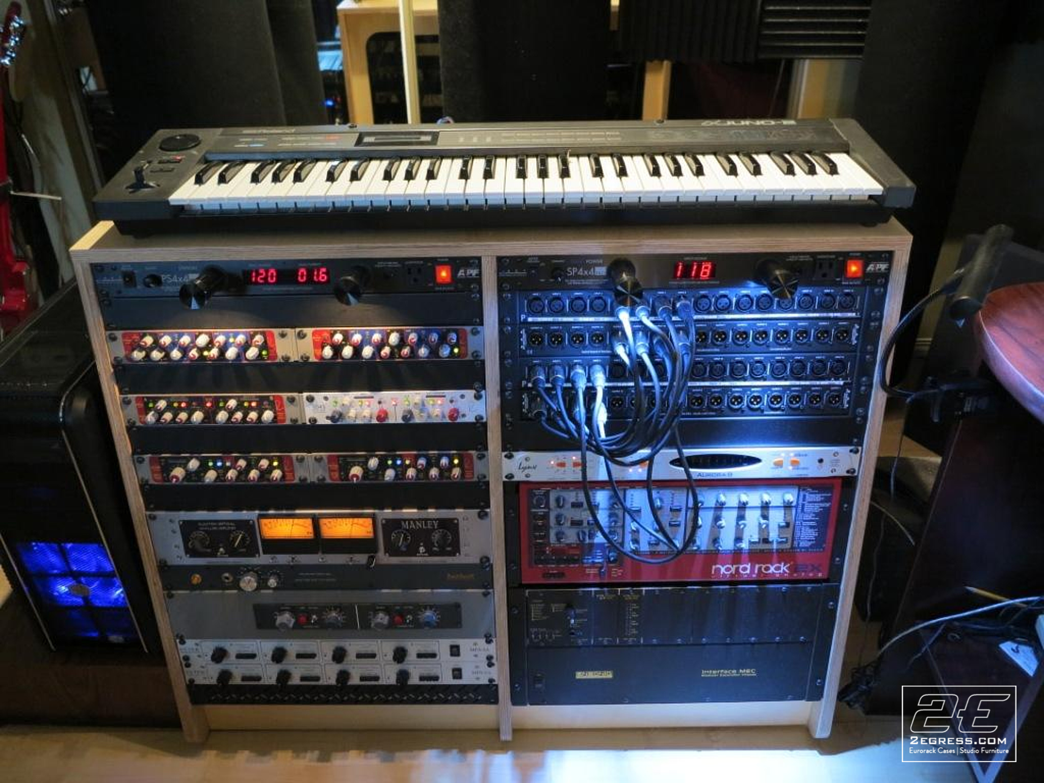 studio rack 2egress